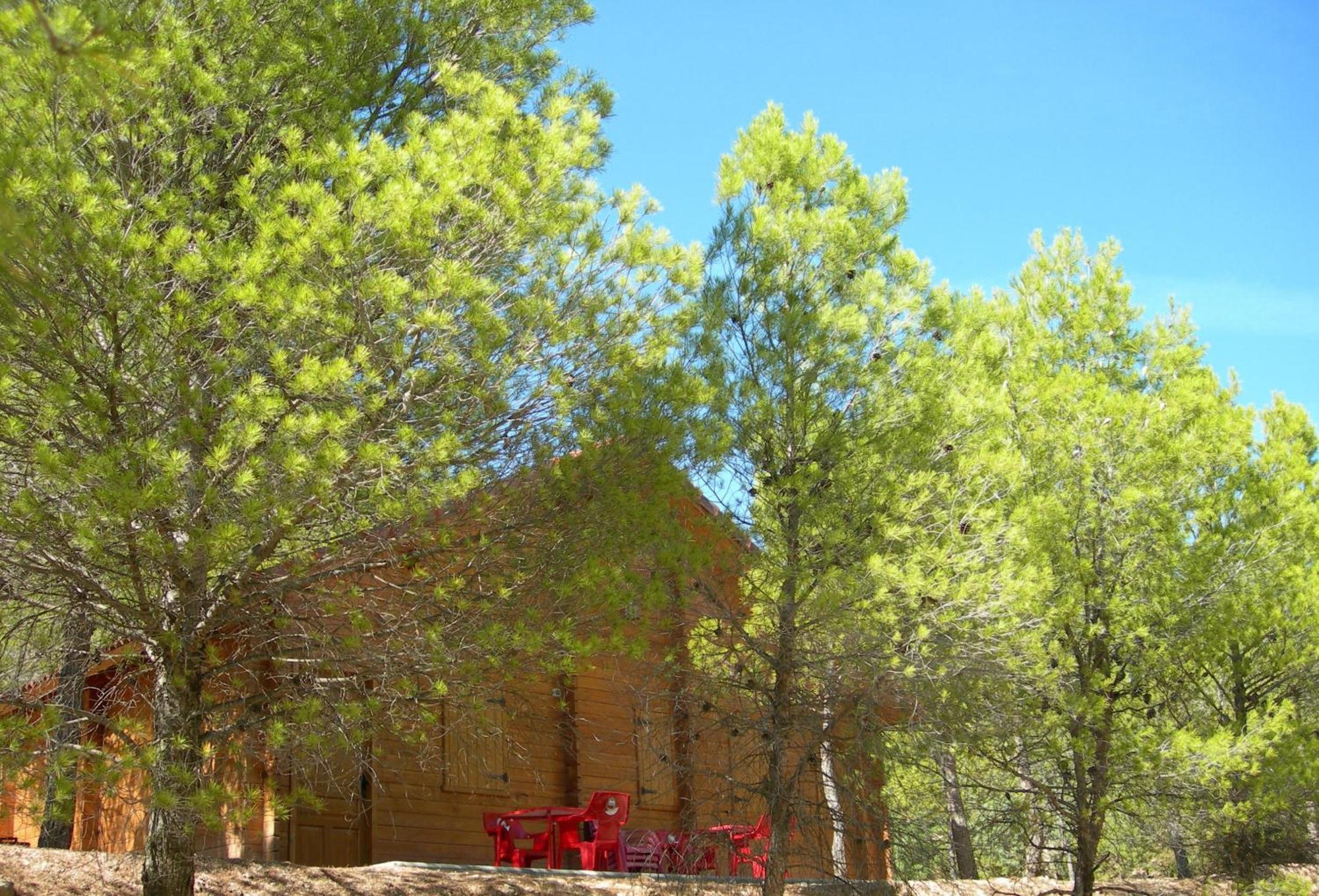 Lago Resort Nuévalos Buitenkant foto